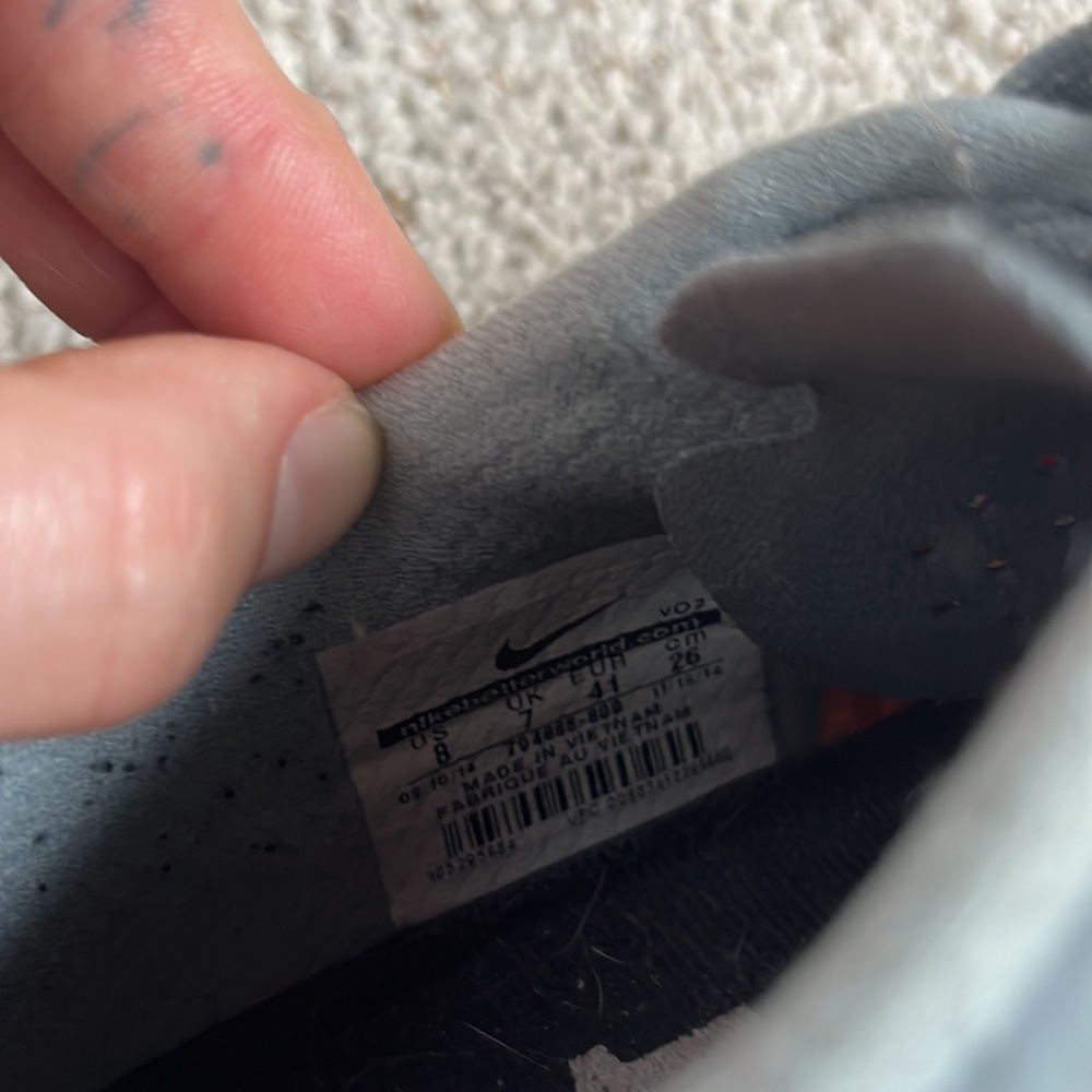 First Gen Nike metcons - Picture 5 of 5